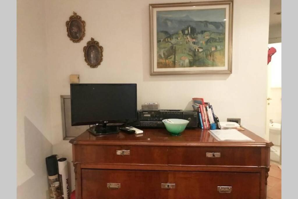 Appartamento Tipico Con Corte Privata Venice Luaran gambar